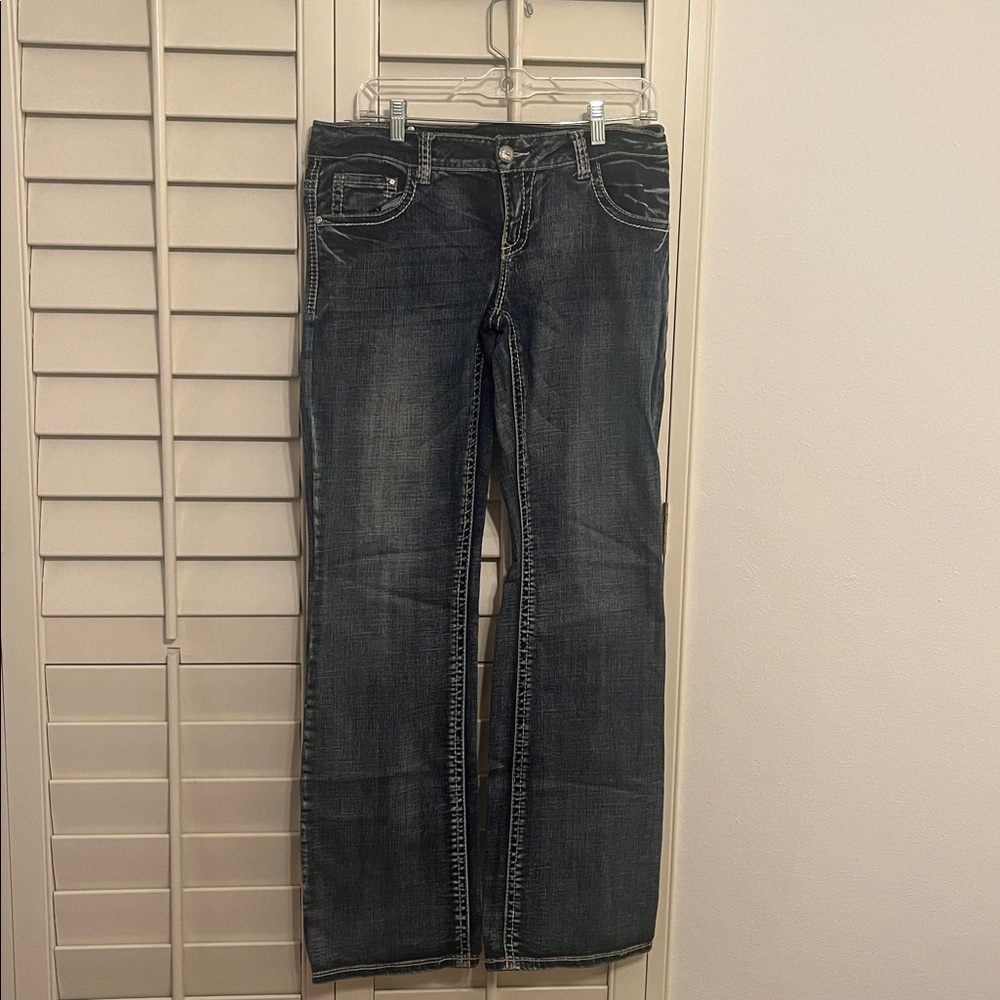4/$25 SALE WIRED HEART Size 32 Women's Blue Jeans Threading Detail Inseam 32”